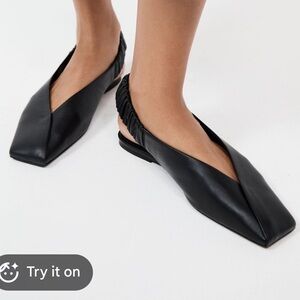 St Agni Envelope Black Flats